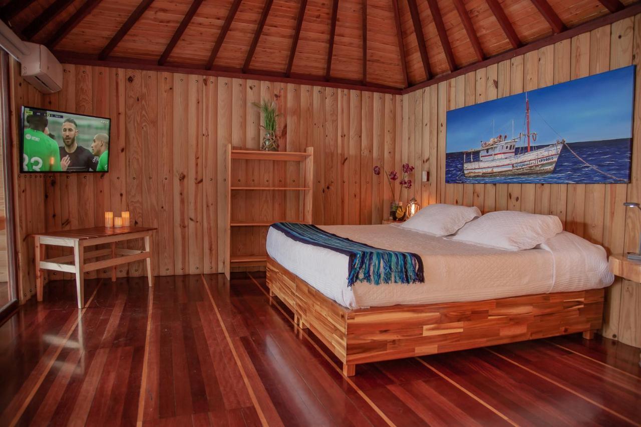 Hotel Punta Faro Isla Mucura Bagian luar foto