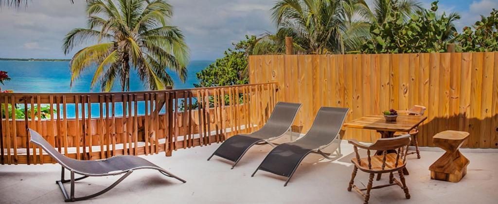 Hotel Punta Faro Isla Mucura Bagian luar foto