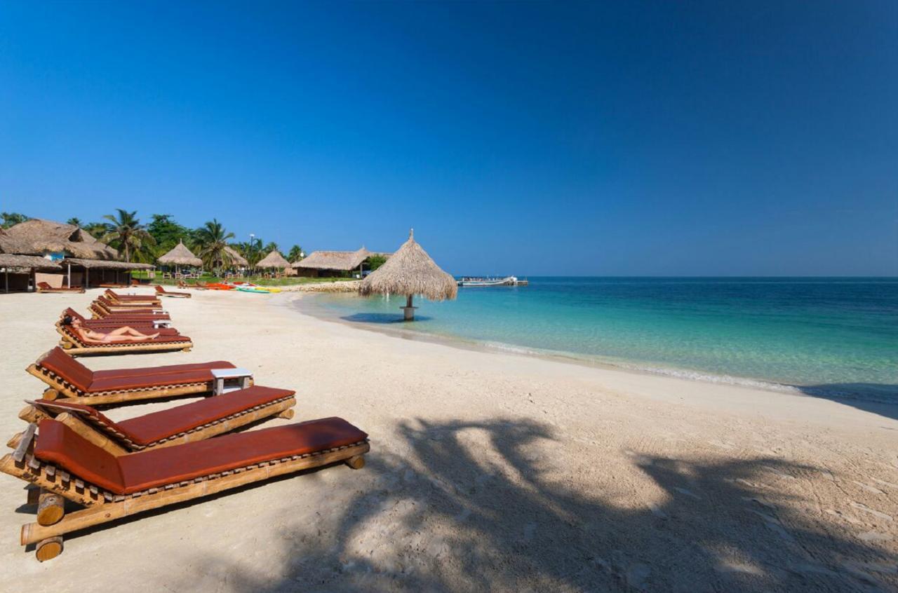 Hotel Punta Faro Isla Mucura Bagian luar foto